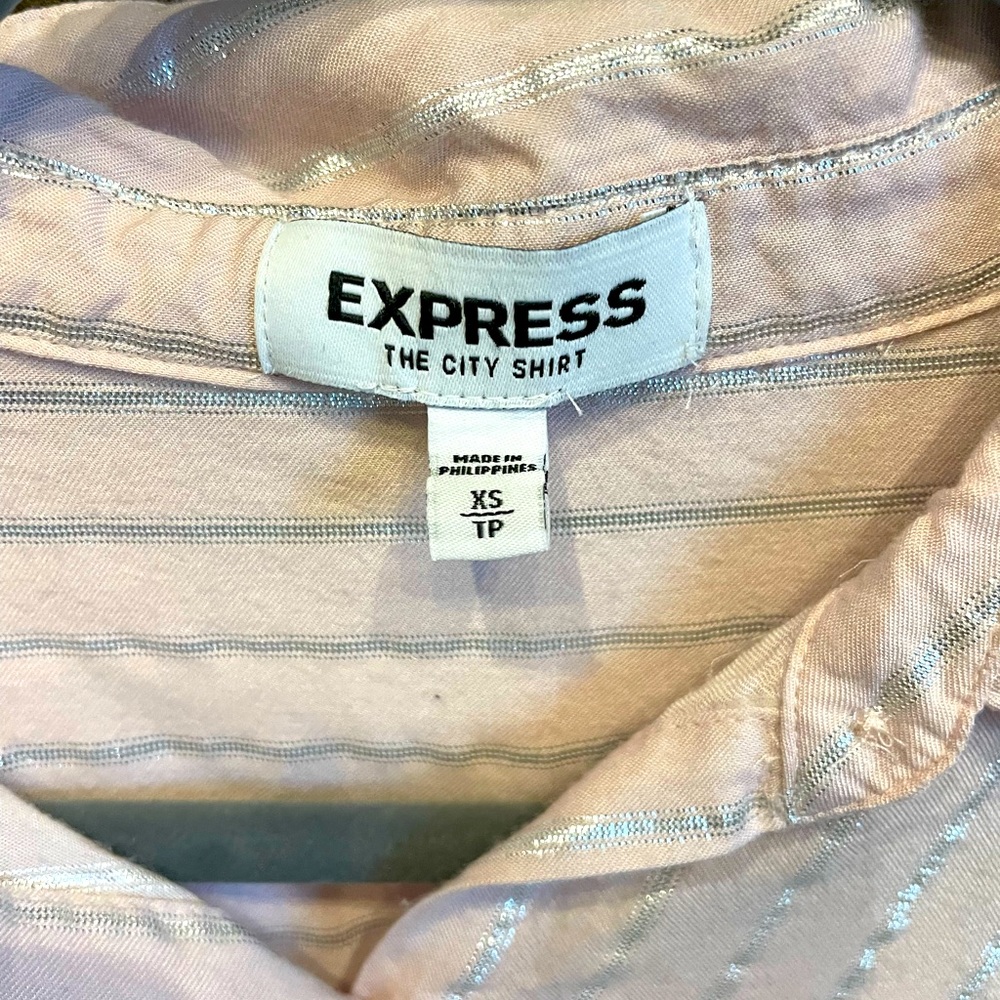 Express Blouse - Picture 3 of 3